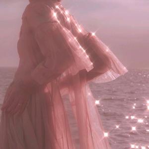 含紧一点h楼梯边做边走动漫
