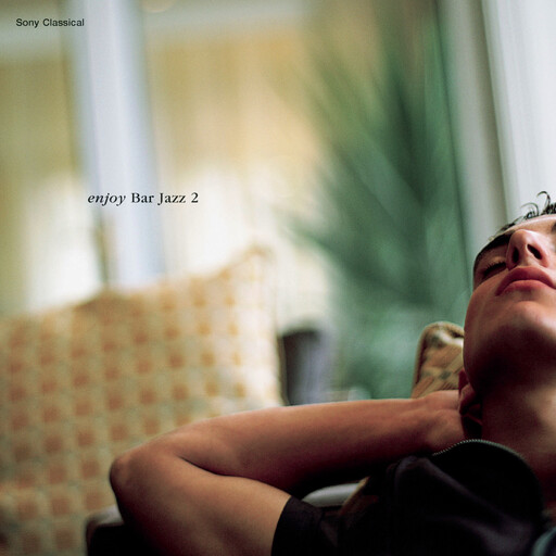 含紧一点h楼梯边做边走动漫
